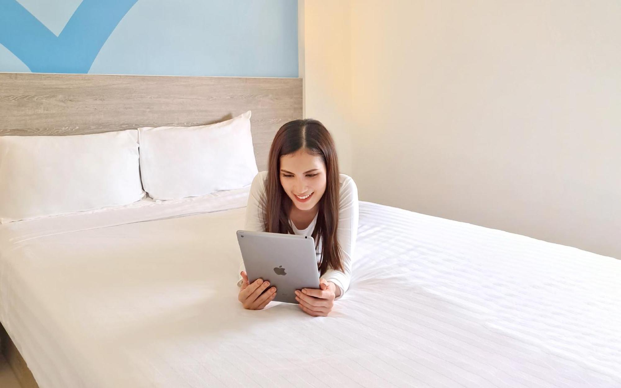 Hop Inn Hotel North Edsa קואזון סיטי מראה חיצוני תמונה
